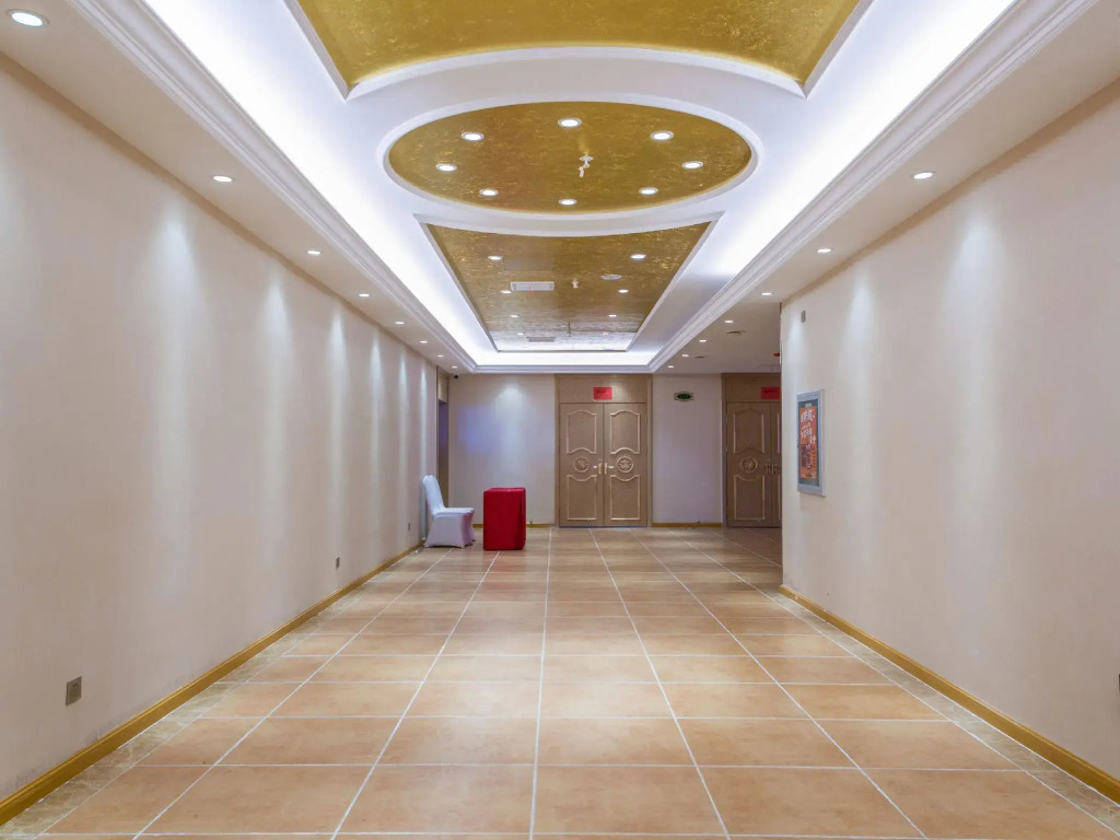 Vienna International Hotel
