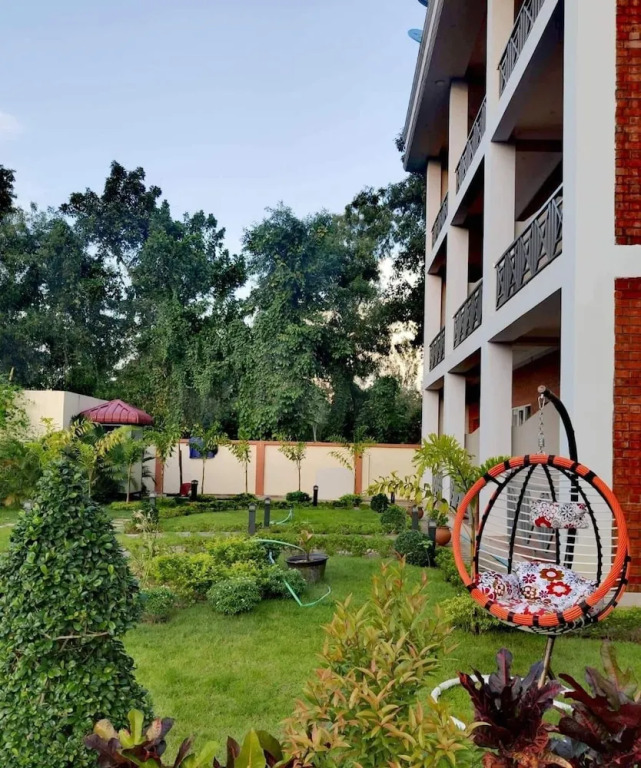 The Pegu Lodge
