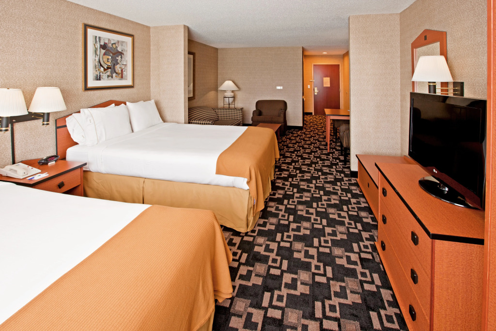 Holiday Inn Express Hotel & Suites Greenwood by IHG