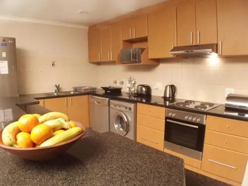 Point Village Accommodation - Santos 44