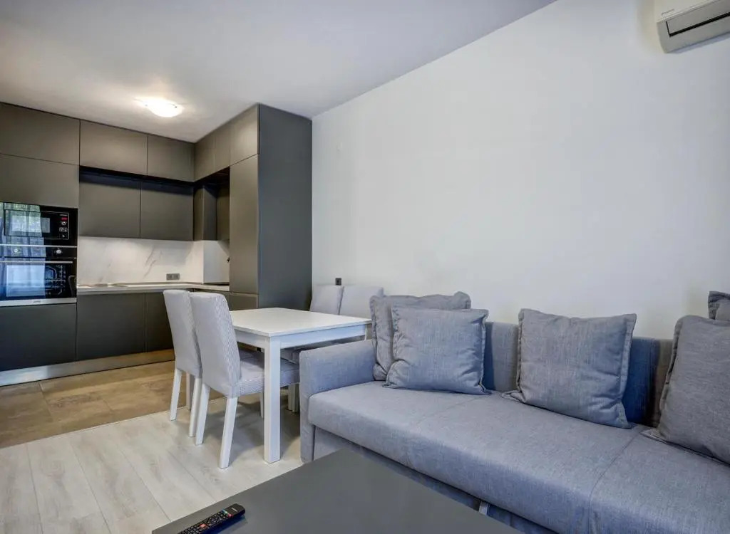 Continental Apartments