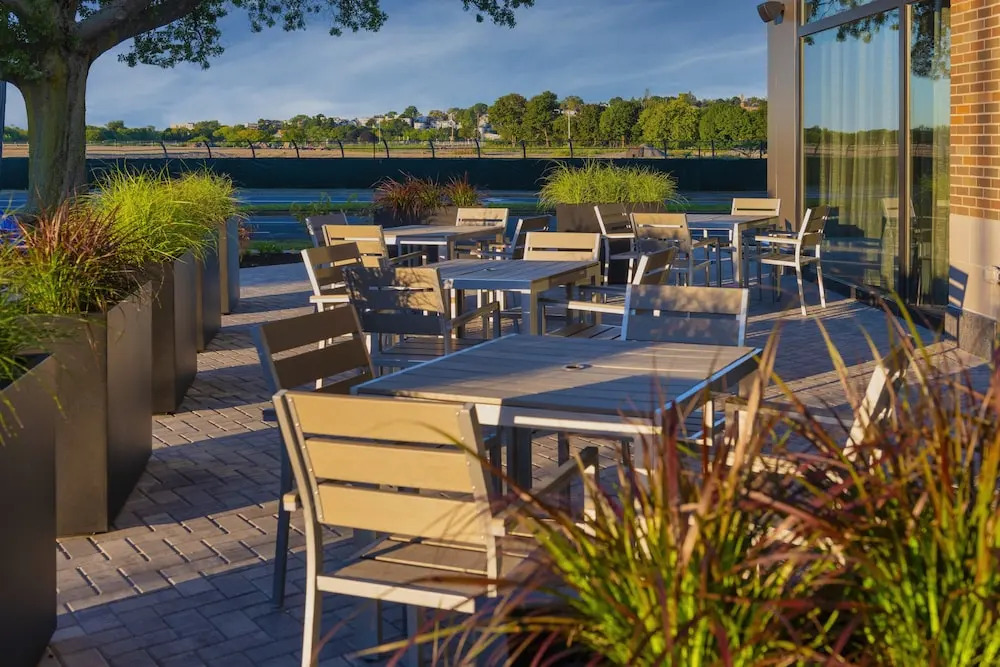 Staybridge Suites - Boston Logan Airport - Revere by IHG