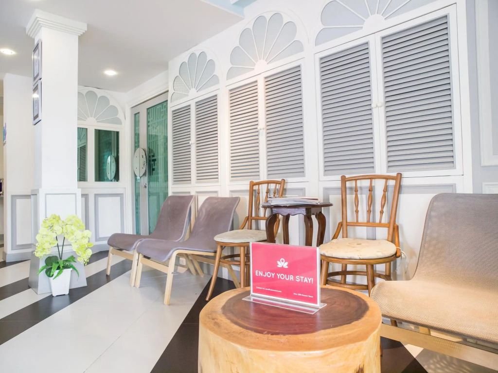 ZEN Rooms Dibuk Phuket Town