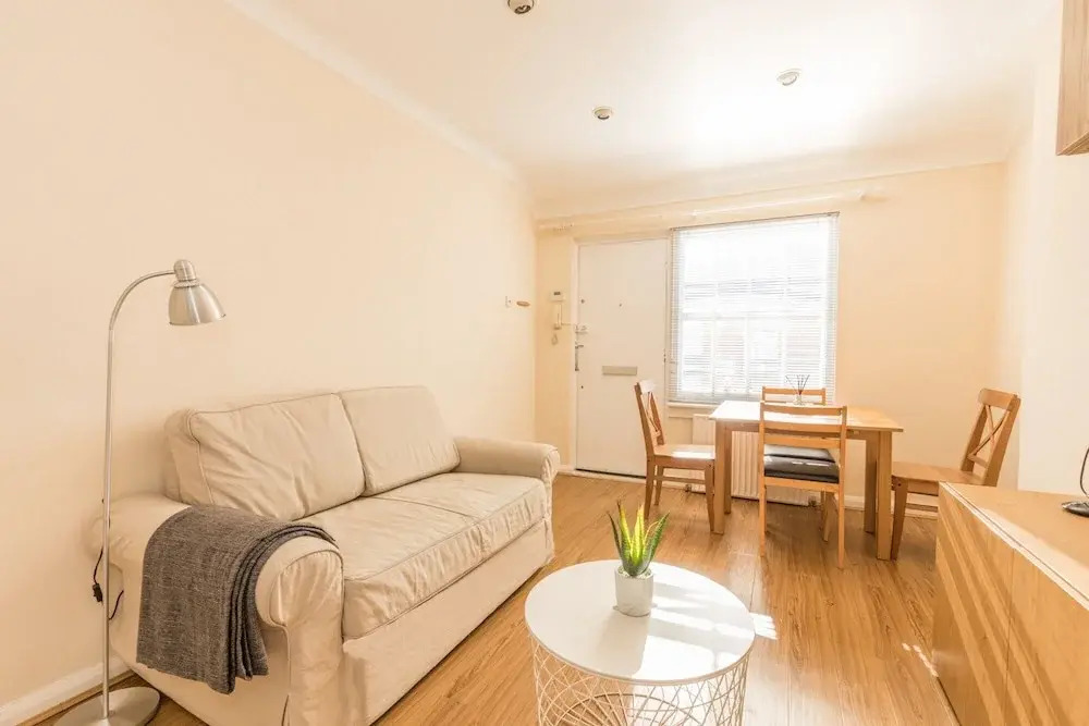 The Martlett Court Residence II