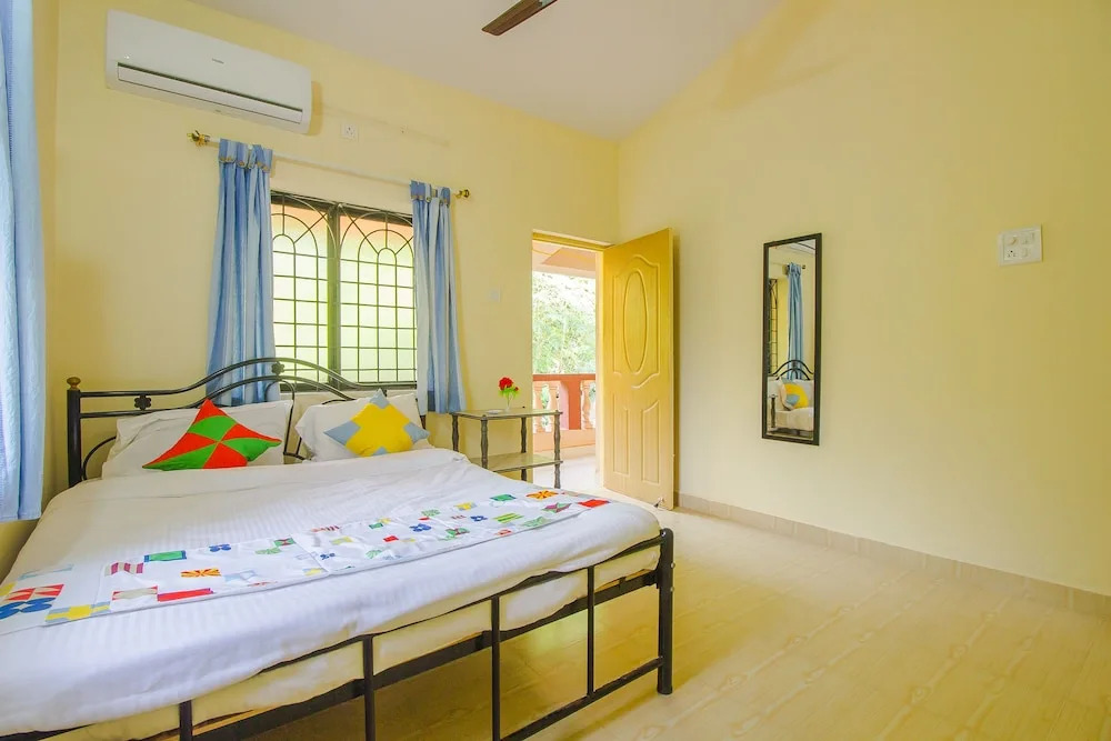 OYO 17401 Home Peaceful 2BHK Calangute