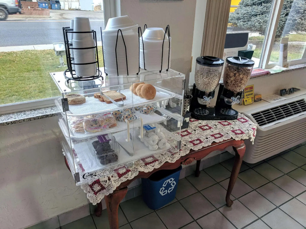 Americas Best Value Inn & Suites Provo