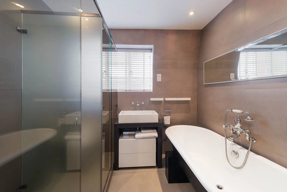 Cadogan Square - 3 bed