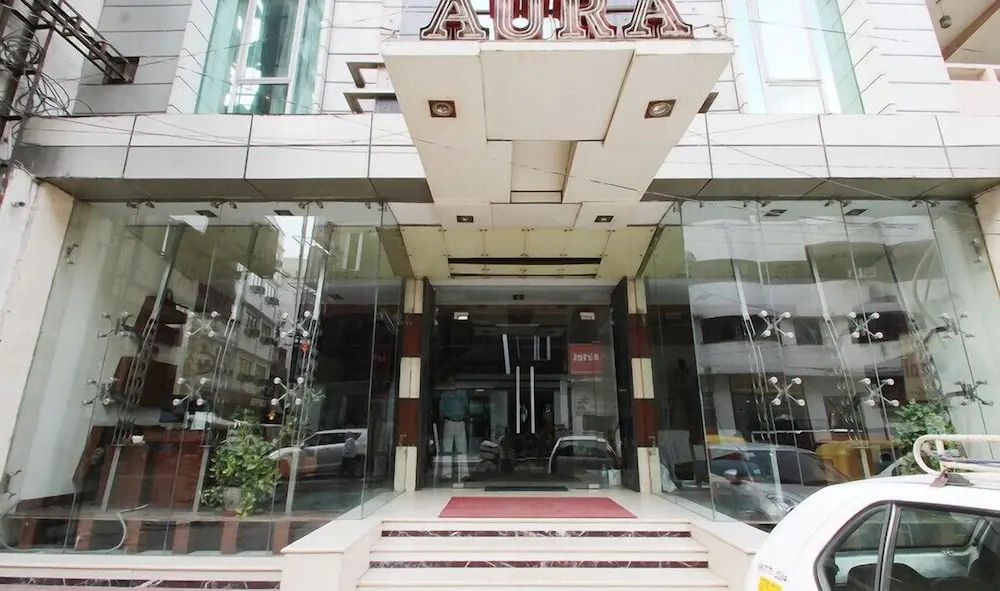 Hotel Opera Delhi Airport