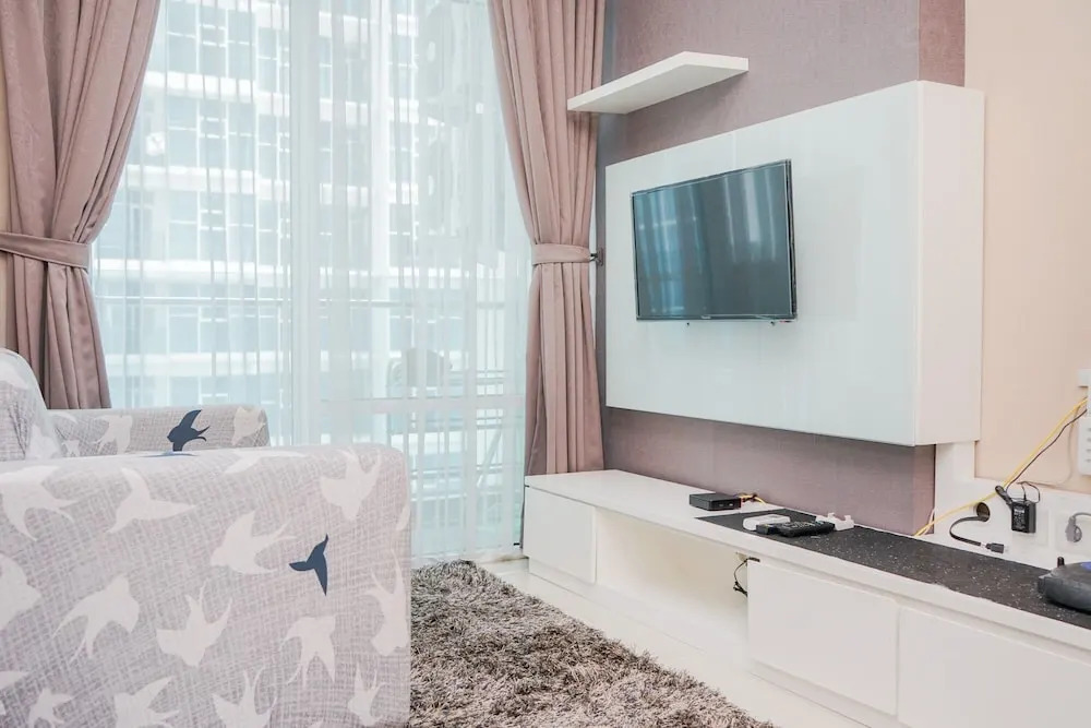 Great Choice 1BR at Brooklyn Alam Sutera Apartment