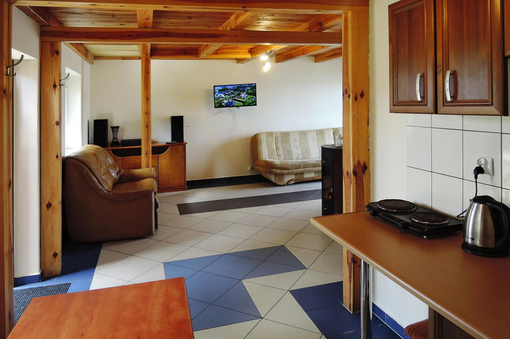 Holiday House in Szczecin at the lake with parking space for 4 persons
