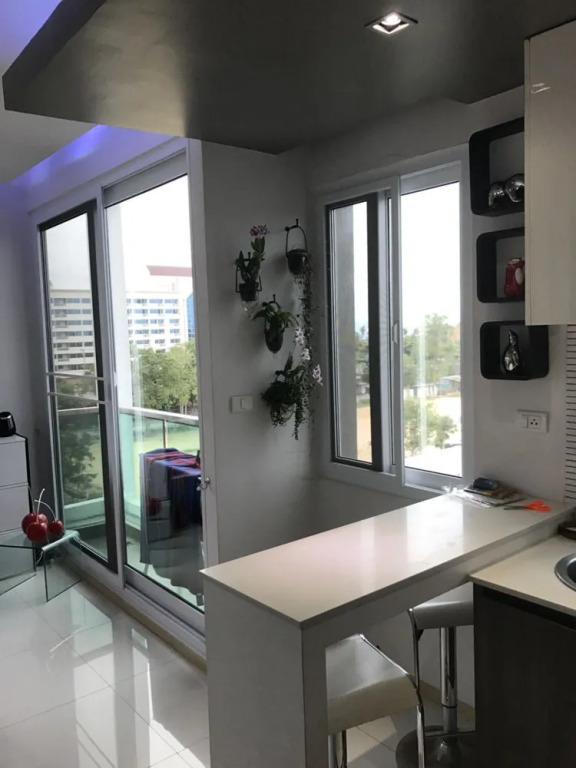 The Gallery Condo - B42 by Axiom