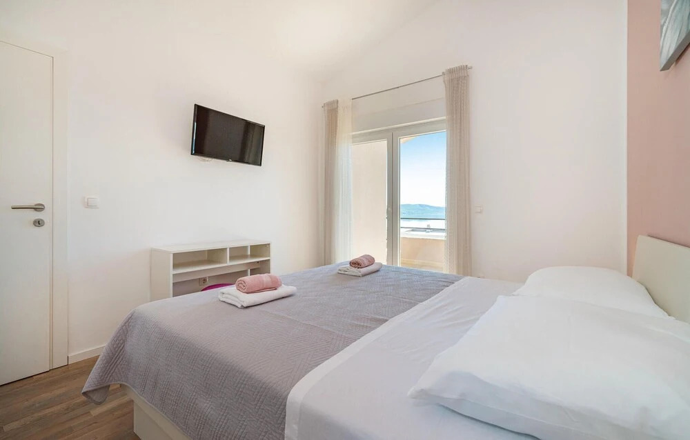 Stunning Home in Posedarje With 4 Bedrooms, Wifi and Outdoor Swimming Pool