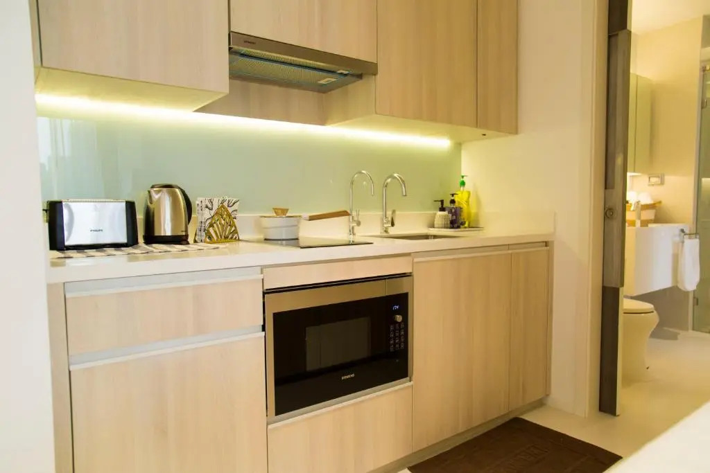 Sukhumvit 11#Luxury#Pool#Gym#BTS Nana&MRT Sukhumvit#1BR#Max4ppl