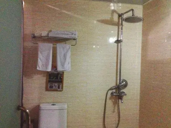 Xuancheng Tie Shang Hotel