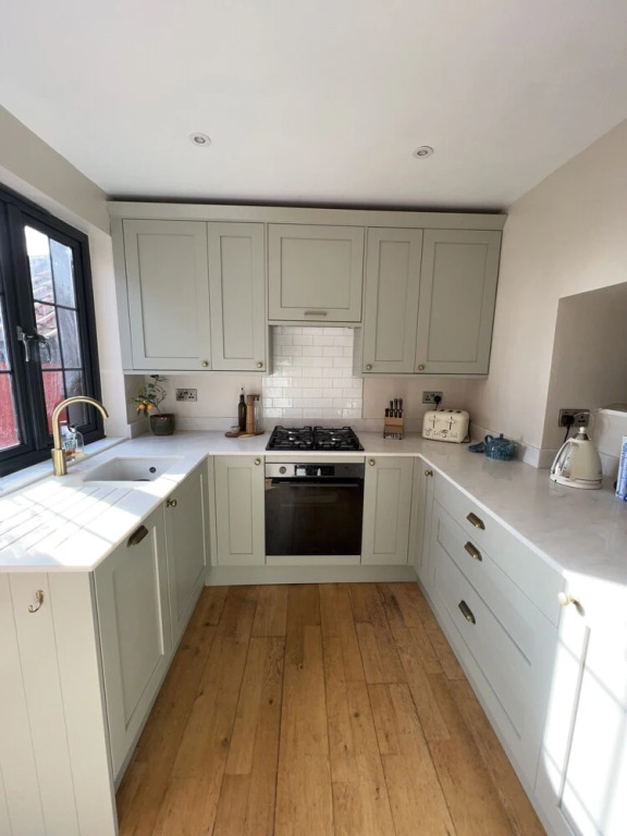 Cottage Hideaway in Central Bristol With Garden