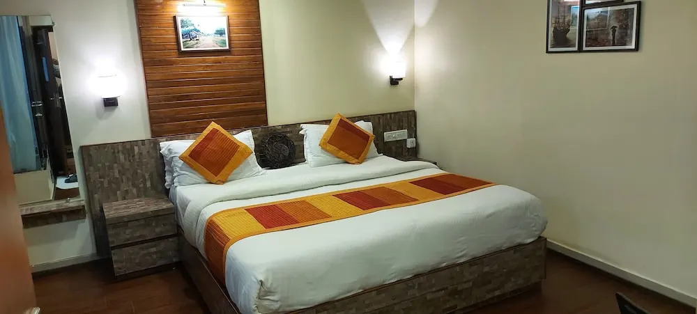 Shaleen Elegance Homestay Near Nakki Lake