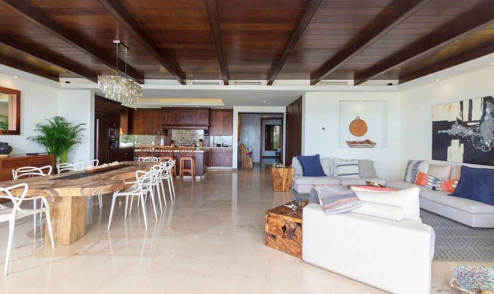 Calm and Cosy 4 Bedroom Condo