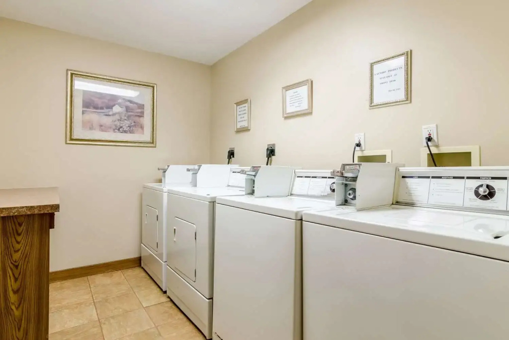 Holiday Inn Express ALLIANCE