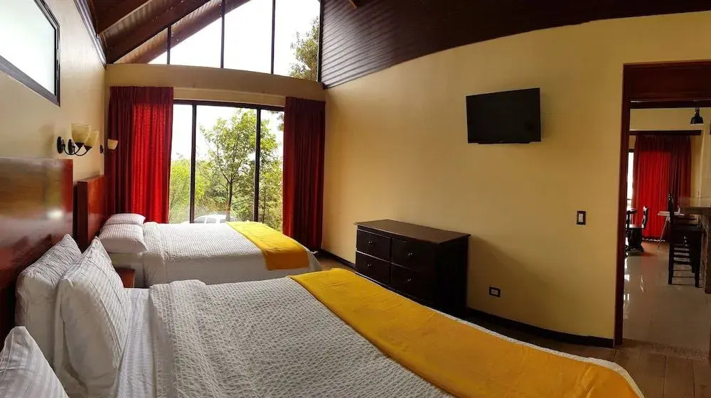 Green Forest Vacations Homes