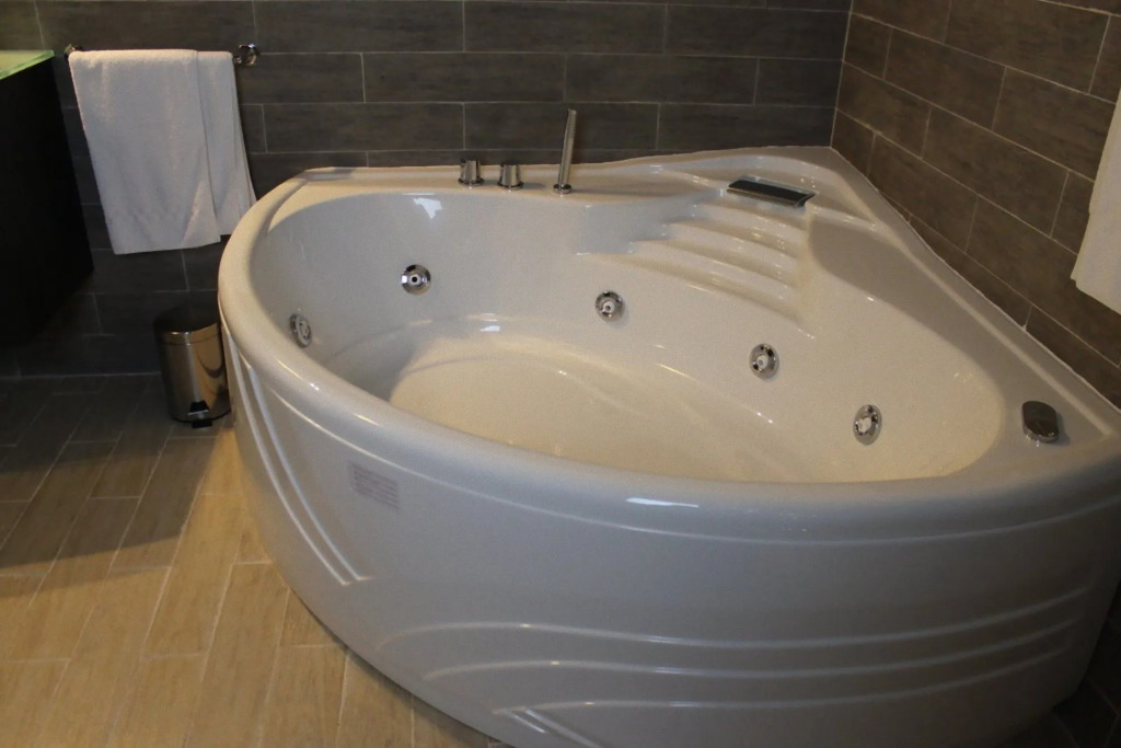 Domus Aurea Resort