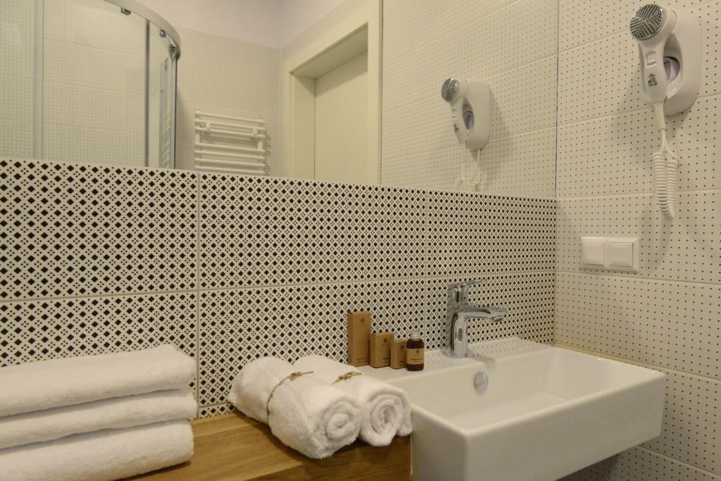 Hotel Faros Gdansk Airport