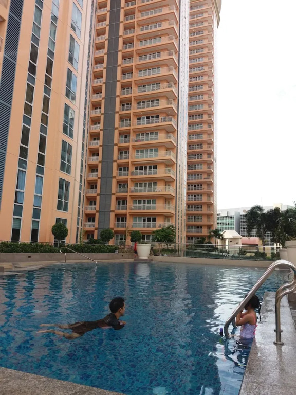 Venice Luxury Residences, Tower B, McKinley Hill, Taguig