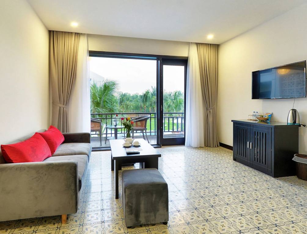 Hoi An Waterway Resort