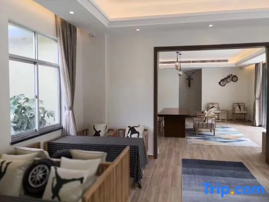 Zhongshan Quanlin Daray Sports Hotel
