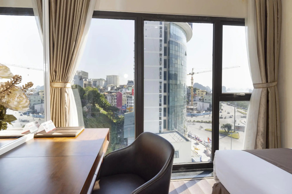 Diamond Luxury Hotel