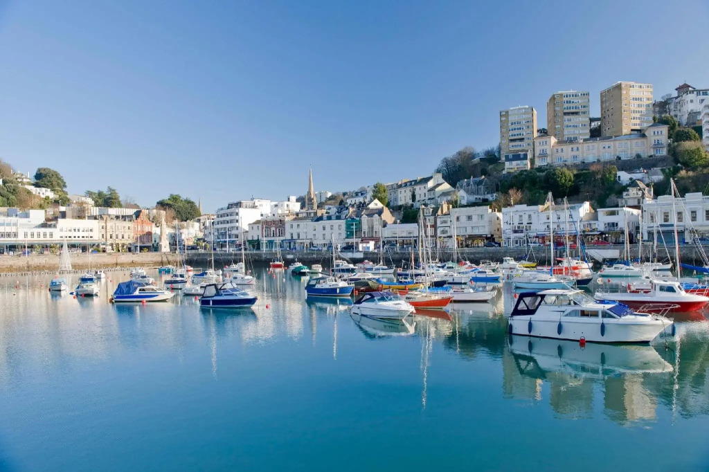 Sandybanks Torquay - Seaview and Promenade Apartments