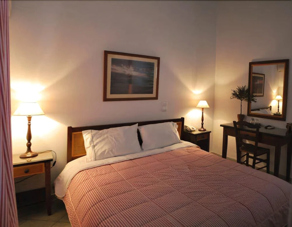 Anthousa Hotel