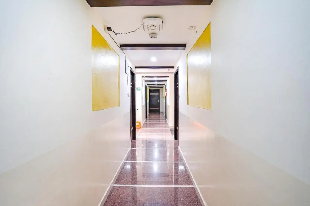 Silicon Hearth Business Hotel