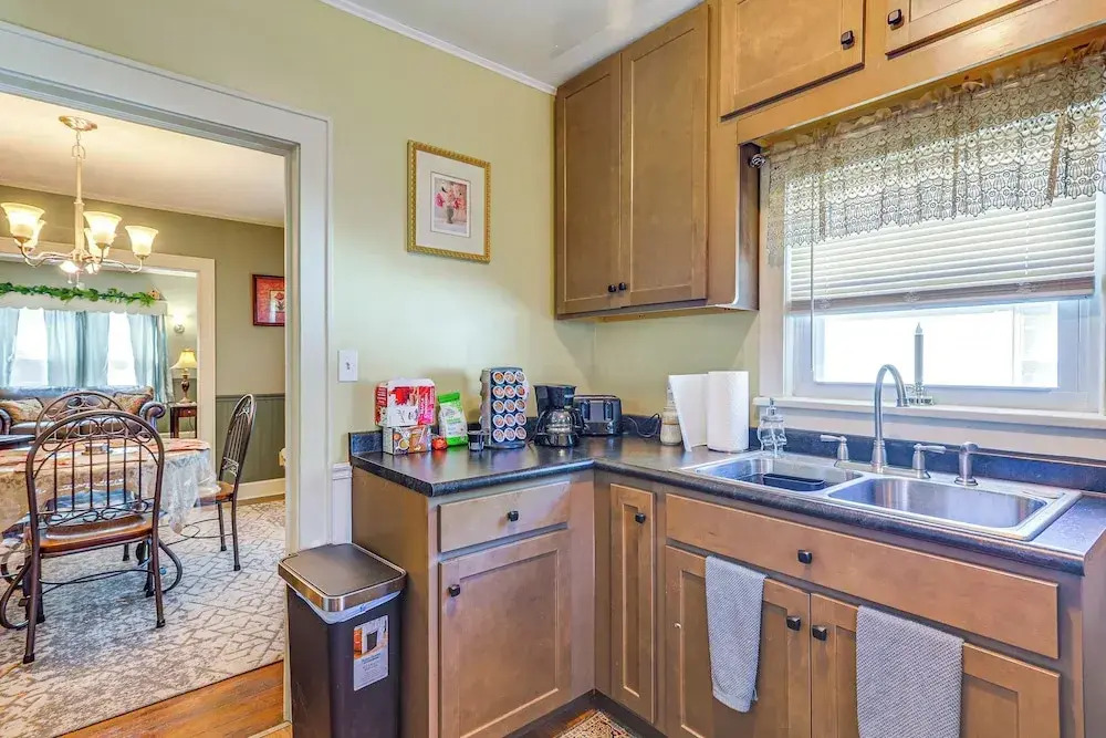 2 Mi to Mohegan Sun & Dtwn: Home in Norwich