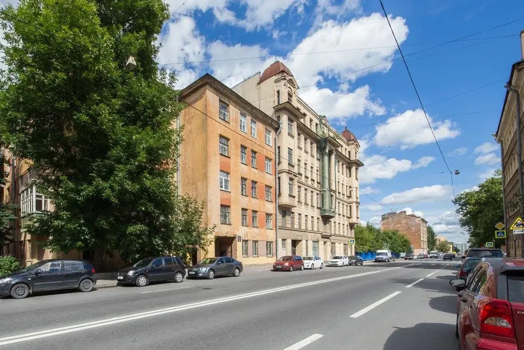 Меблированные комнаты В гостях у Люси