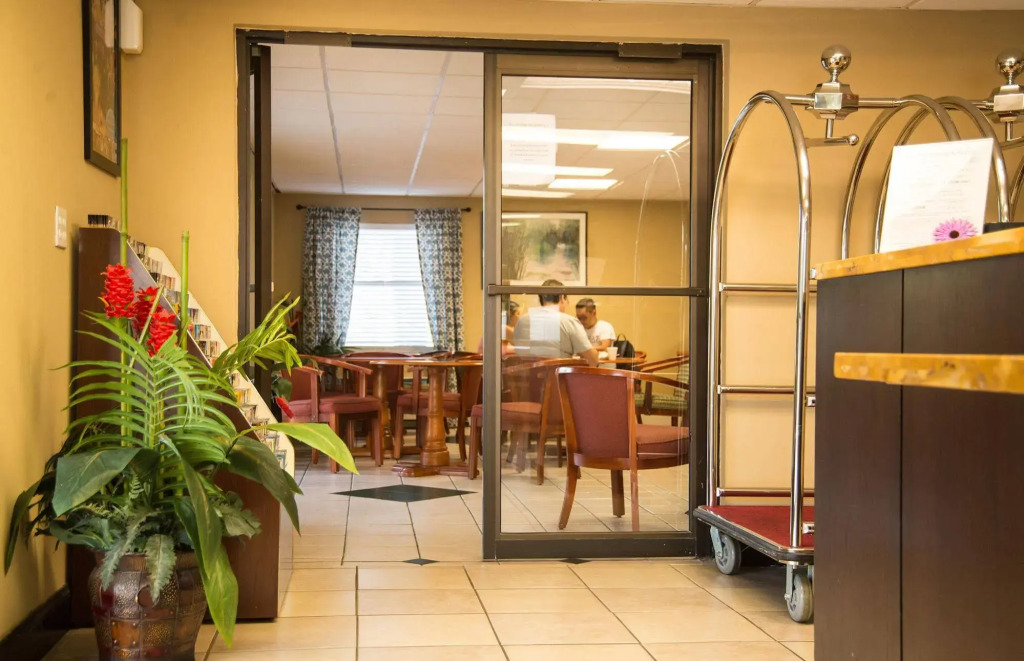 Seasons Florida Resort