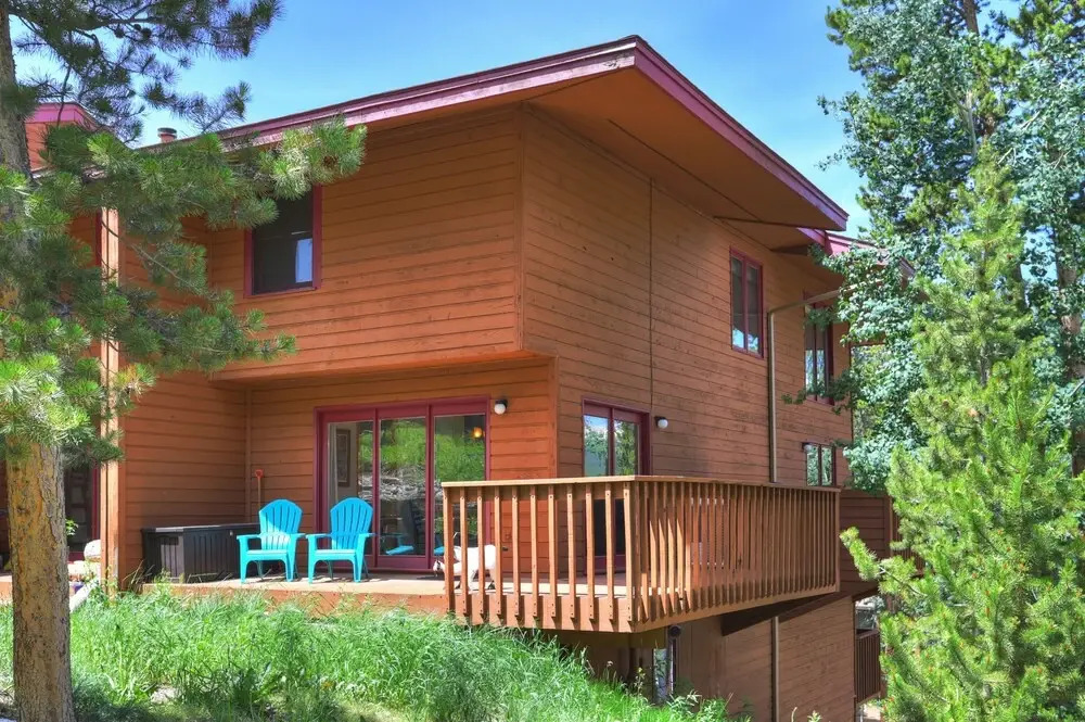 Sophie's Chalet 3 Bedroom Townhouse by Redawning
