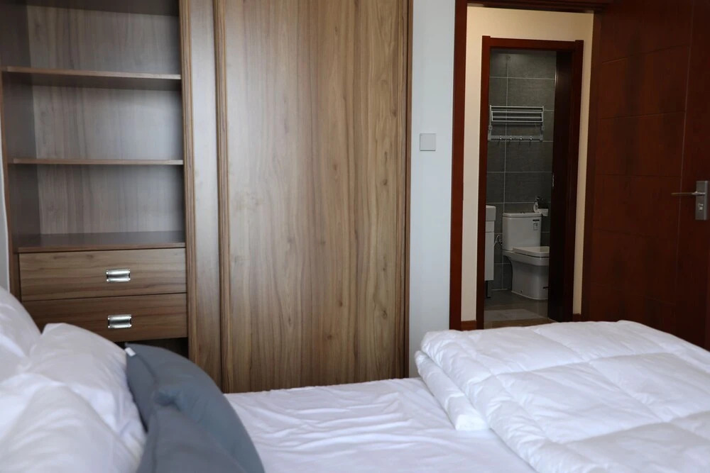 Impeccable 2-bed Apartment in Astoria- Colombo 3