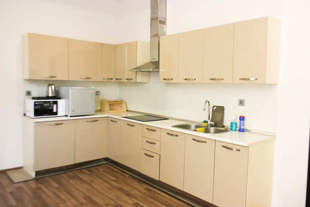 Check-in Baku Hotel & Hostel