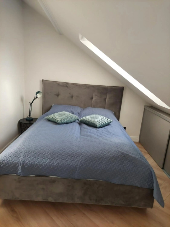 S.I. House