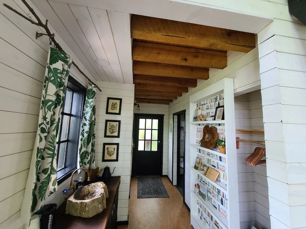 The Treetop Hideaways at Ruby Falls