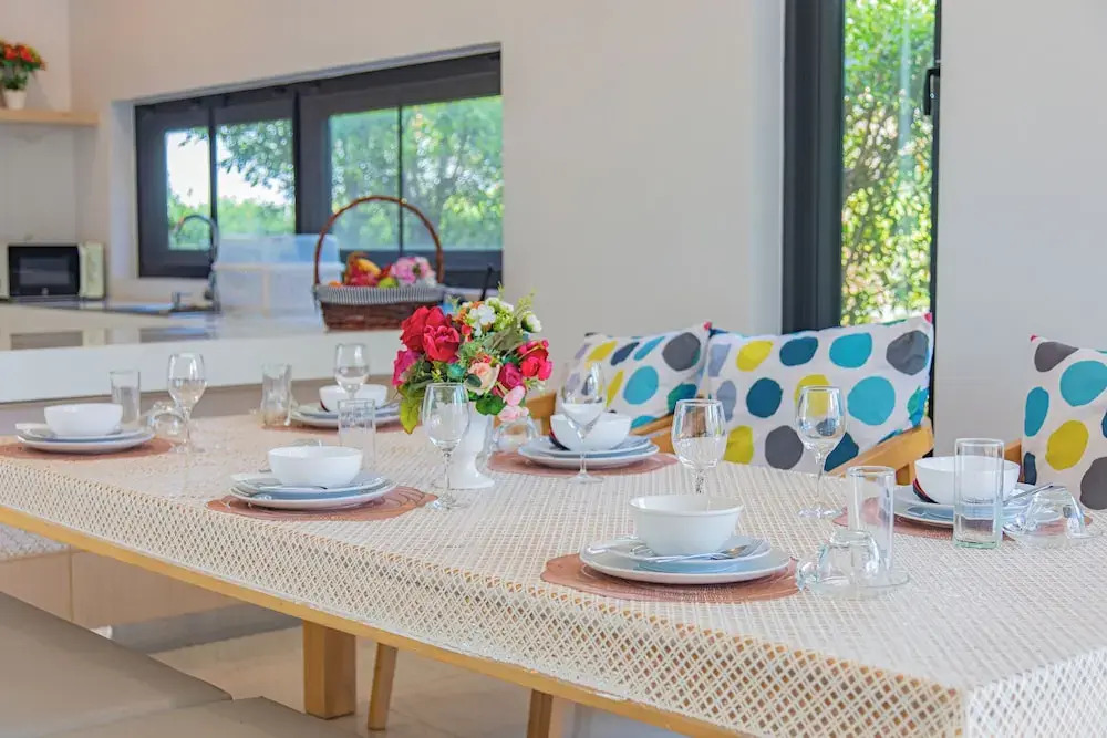 Alhambra Pool Villas & Pool Access Rooms