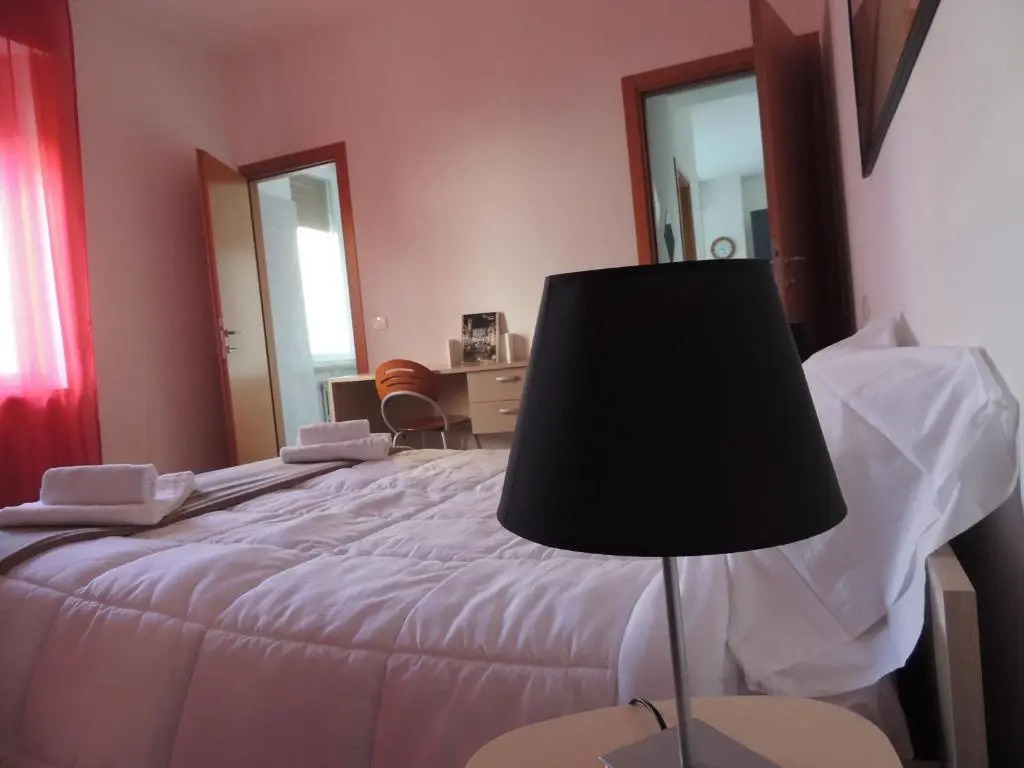 Appa49 vicino Ospedale Borgo Roma, Fiera e Univr