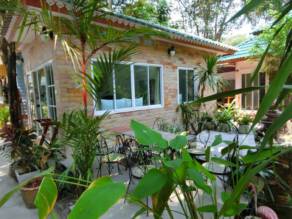 Thipsamed Resort