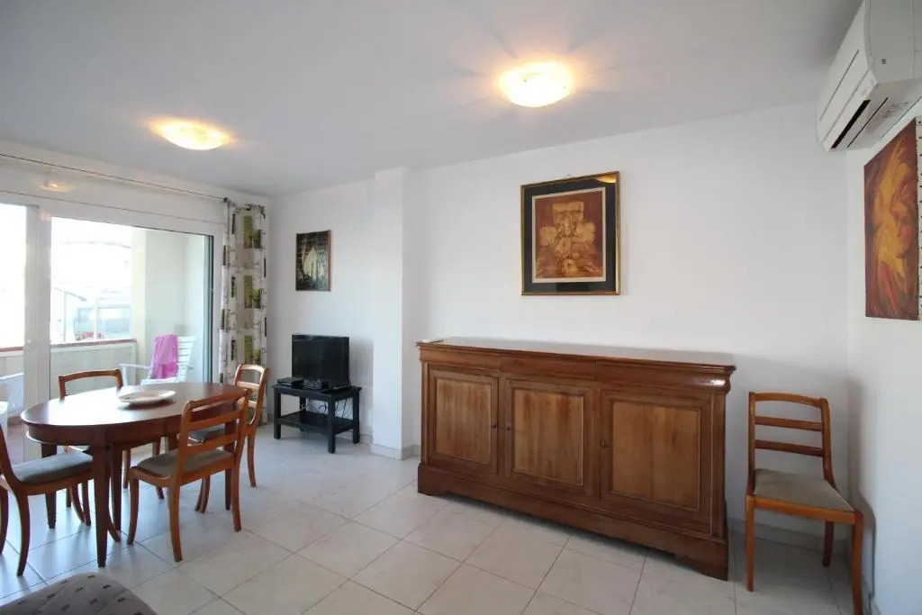 Apart-Rent Port Salins 0155