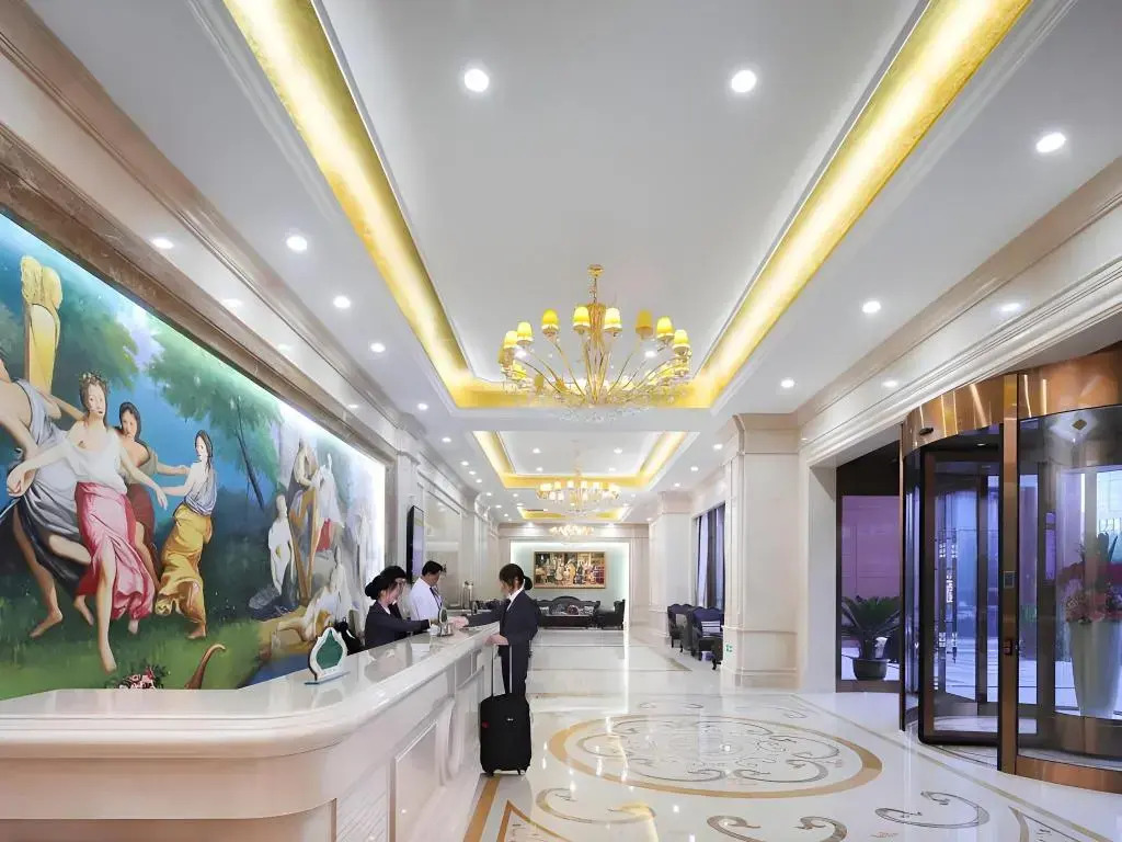Vienna International Hotel (Nanjing South Railway Station Software Avenue)