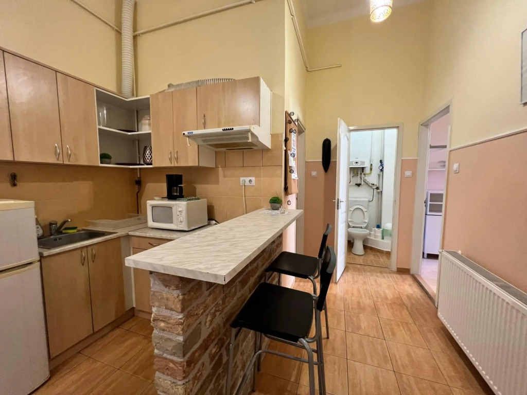 Old Town Apartment