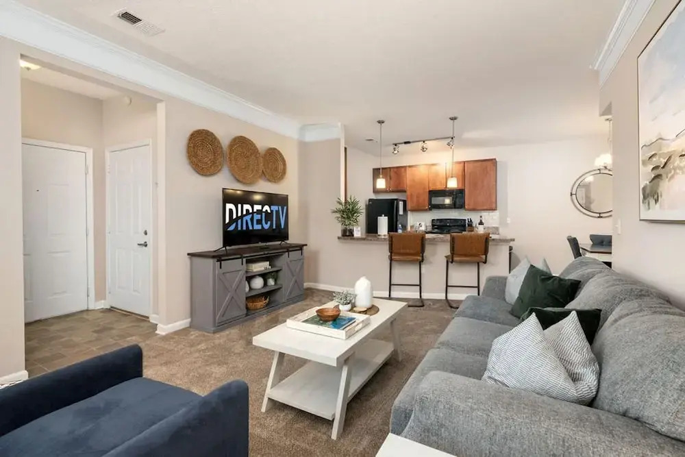 Ground Floor 2BR w Lux Amenities At Albany Glen