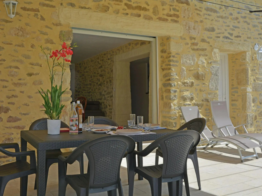 Luxurious Villa in Saint-Laurent-de-Carnols