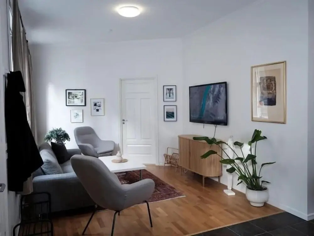In the Heart of Brosundet! Fully Equipped 3 Bed Room Ap