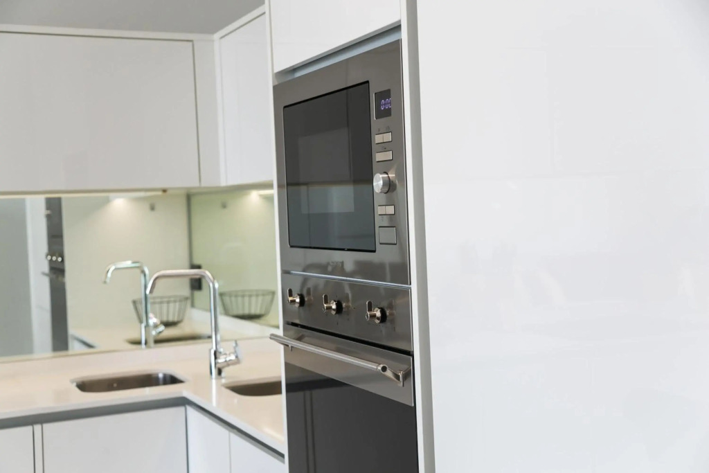 Ellipse Waterfall Executive Luxury Sapphire